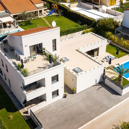 Belvedere Holidays Novigrad  Exterior photo
