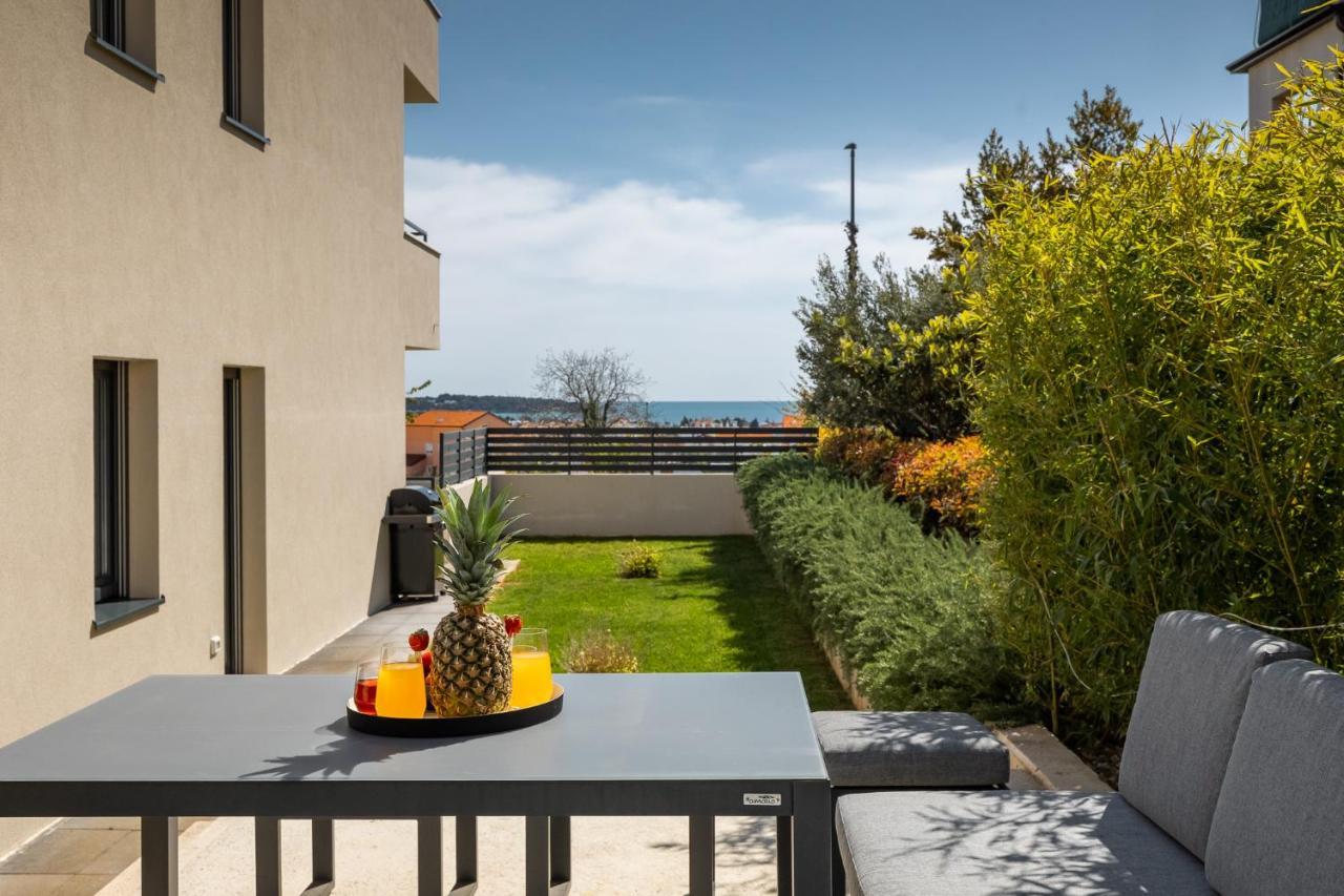 Belvedere Holidays Novigrad  Exterior photo